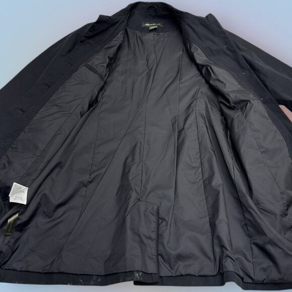 EDDIE BAUER Women’s Medium Black Rain Coat - Picture 3 of 4